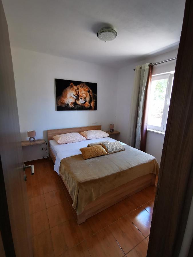 Ferienwohnung Helena Rogoznica  Exterior foto